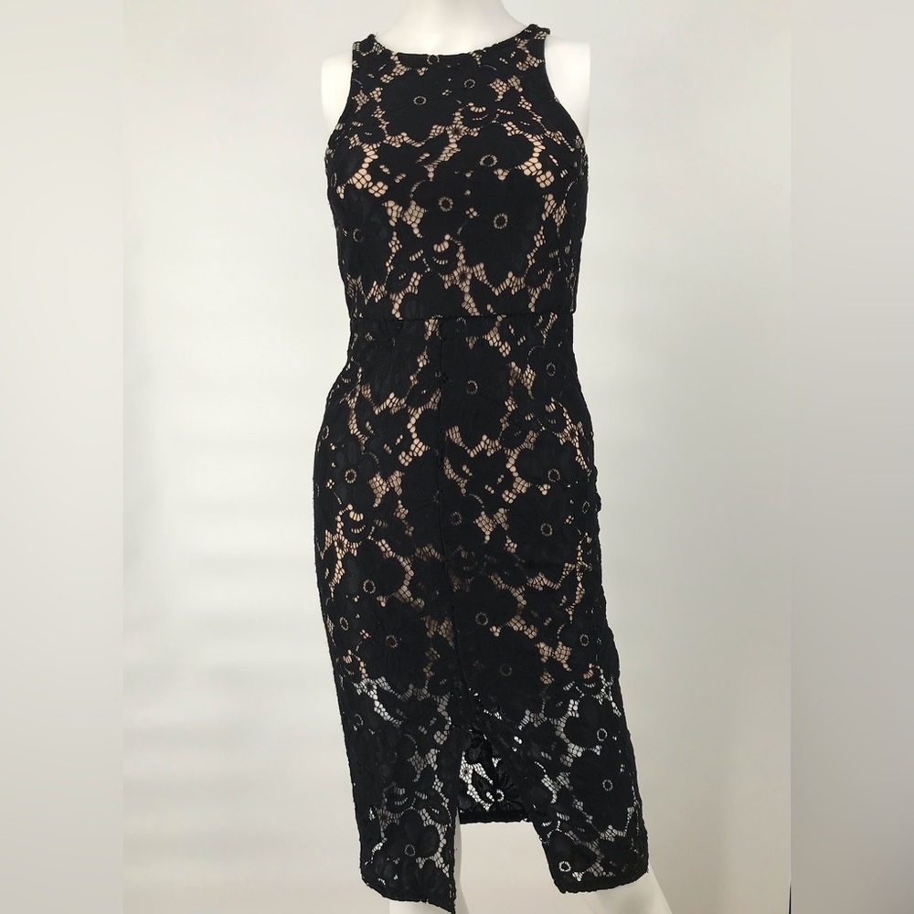 High Neck Lace Sleeveless Cocktail Dress